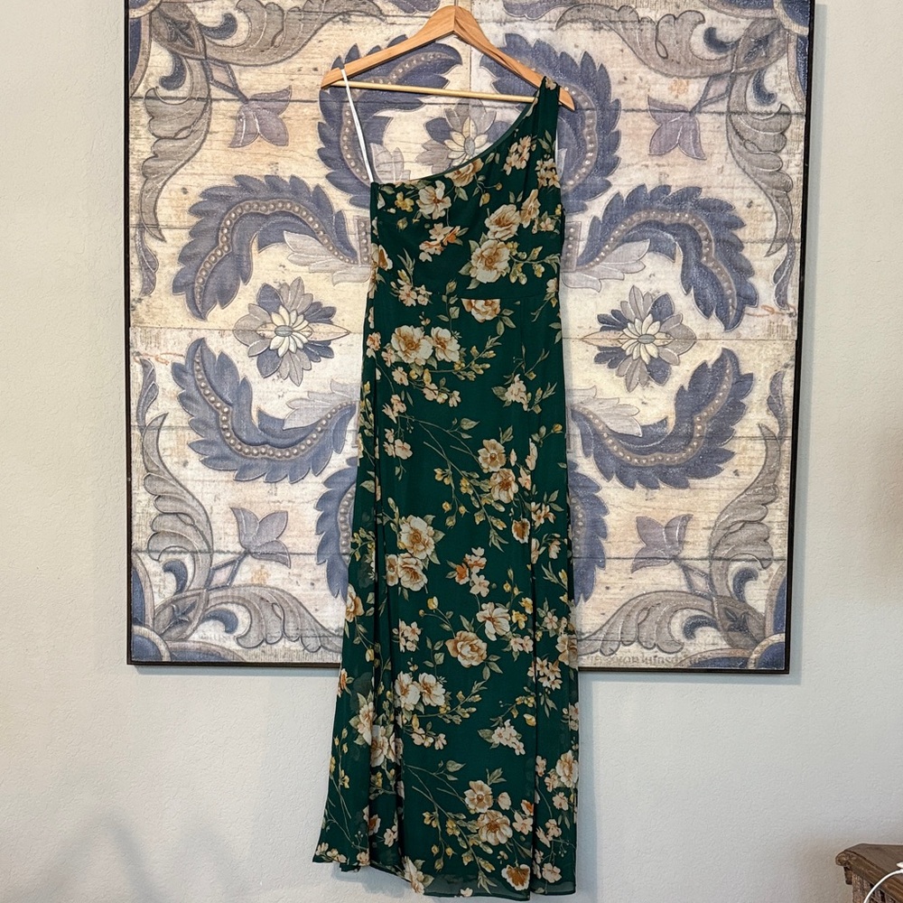 Lulu's Green Floral One-Shoulder Dress - Picture 2 of 4